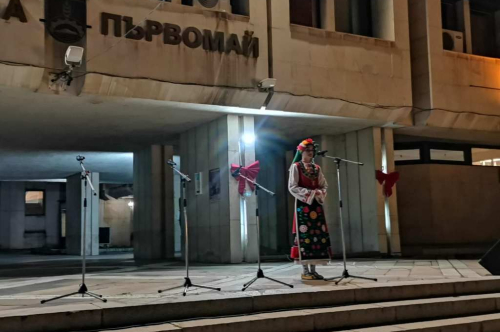 НАГРАЖДАВАНЕ В ОБЩИНСКИЯ ЛИТЕРАТУРЕН КОНКУРС ЗА КОЛЕДНО СТИХОТВОРЕНИЕ